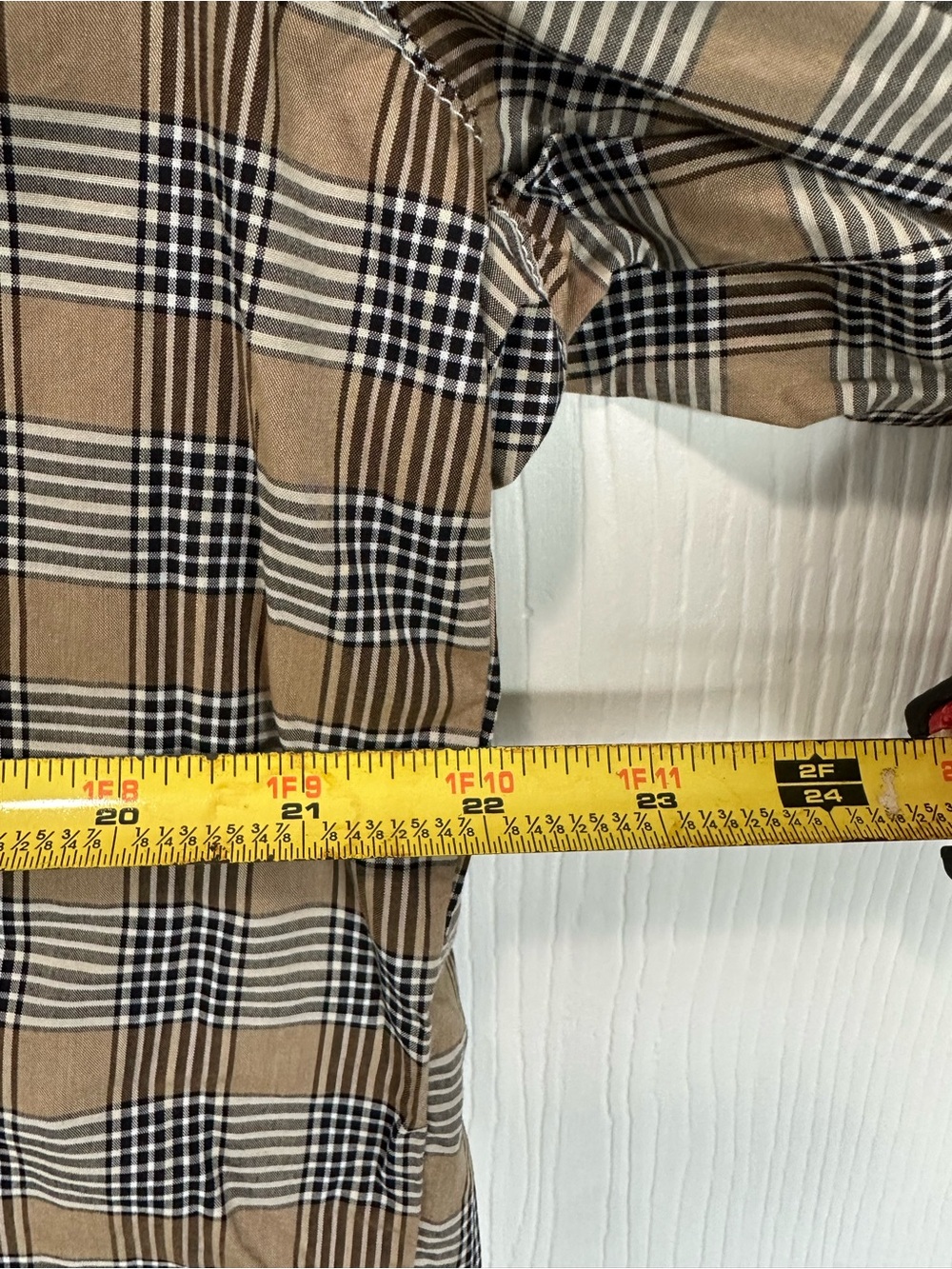 Frank & Eileen Tan and Black jodey Plaid Button-Up Shirt - Picture 7 of 9